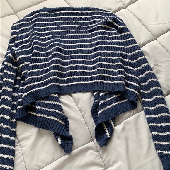 Cardigan - Picture 2 of 2